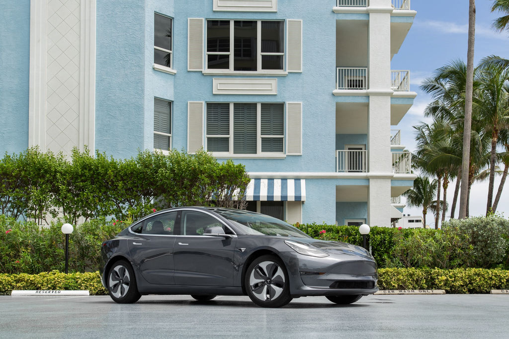 Tesla Model 3 Gains New Discounts, Updated Tax Credit Eligibility