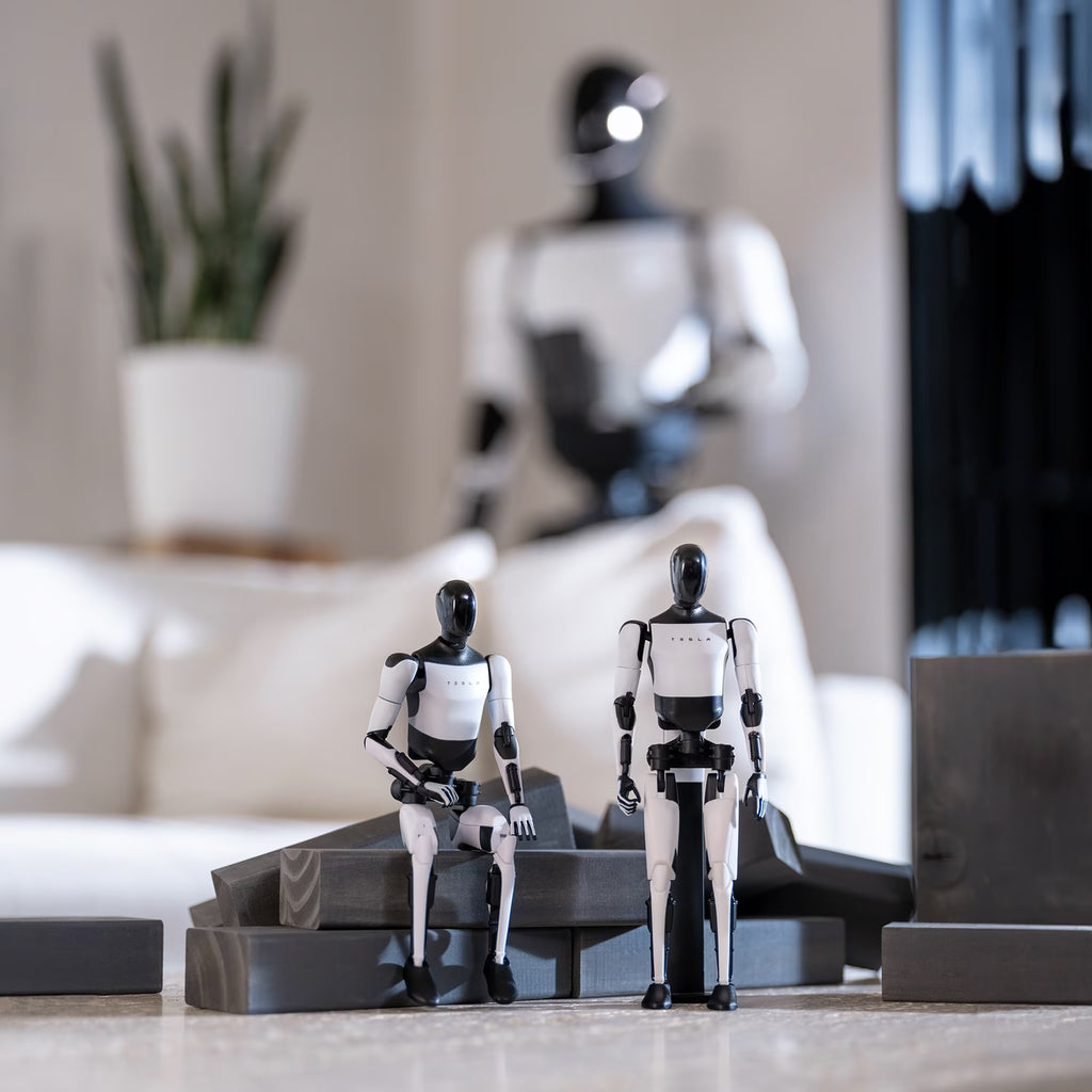 Tesla’s New Mini Humanoid Robot – EVANNEX Aftermarket Tesla Accessories