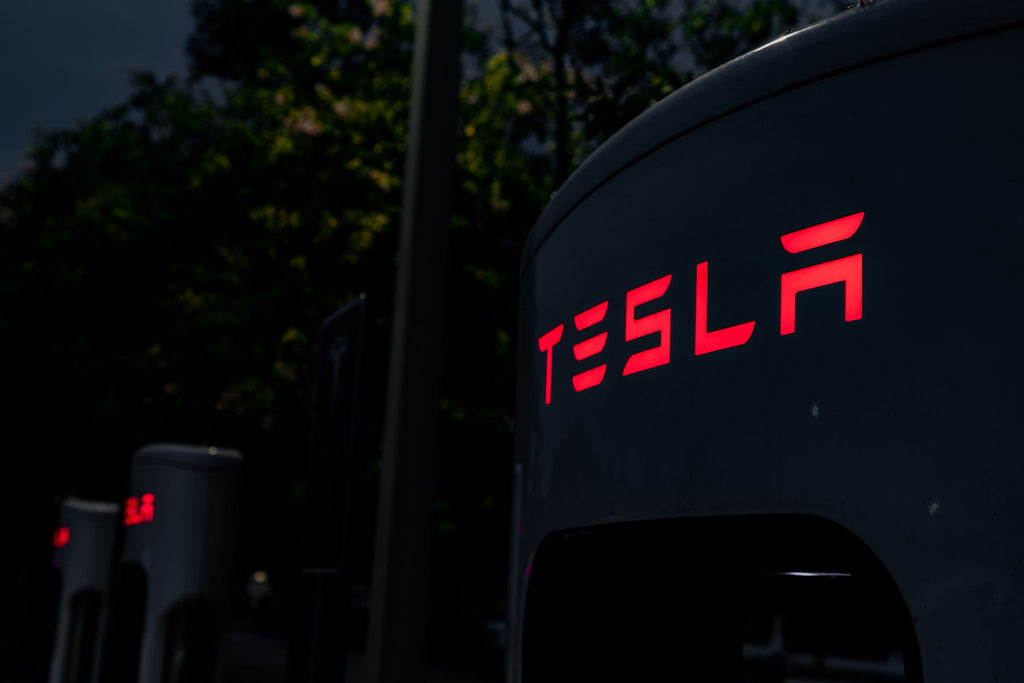 Will Tesla Shares Hit $300 On Charging News?