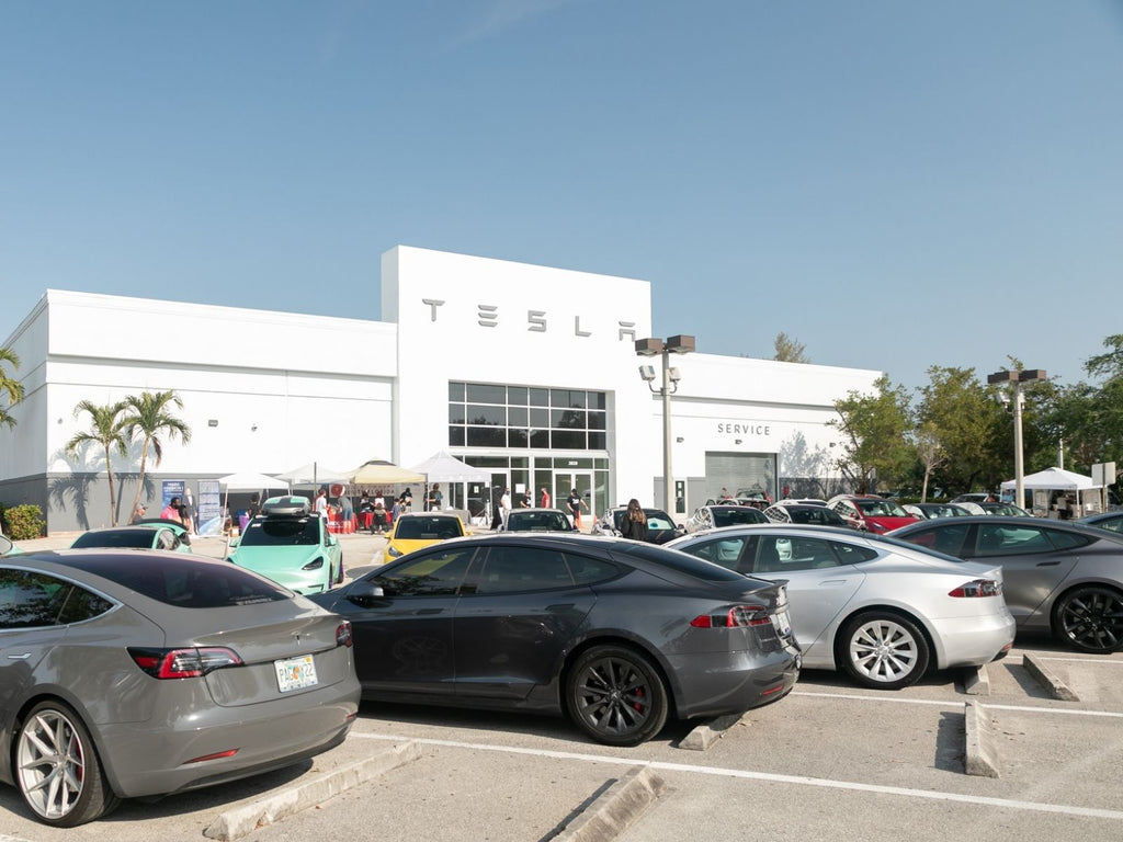 Tesla’s Trillion-Dollar Journey: What’s Behind the EV Giant’s Record-Breaking Valuation?