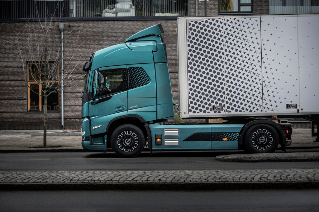 Volvo Trucks Expands Electrification with Its First Electric-Only Model