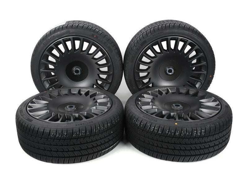 19″ RAZOR V2 Tesla Model 3 Wheel and Tire Package up to 2024