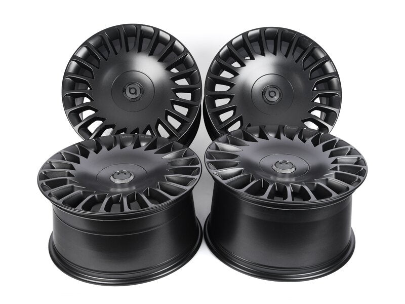 The New Aero 19" Razor - Staggered Wheel Set 19"x 9.5" & 19" x 10.5" Smooth Stealth for Tesla Model S