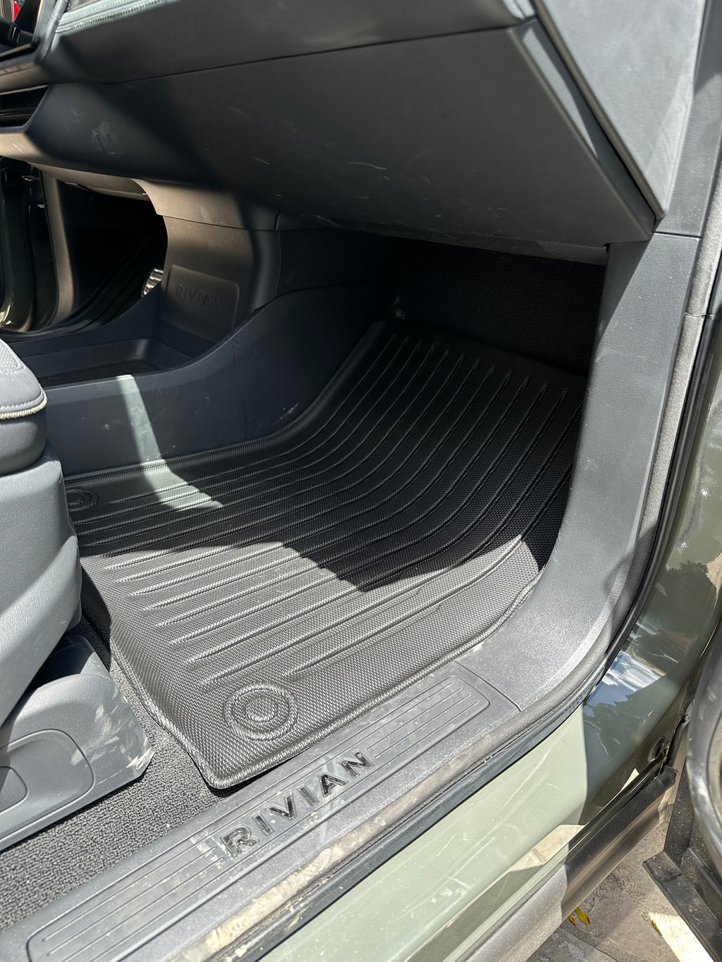 Evannex Floor Mats for Rivian R1T