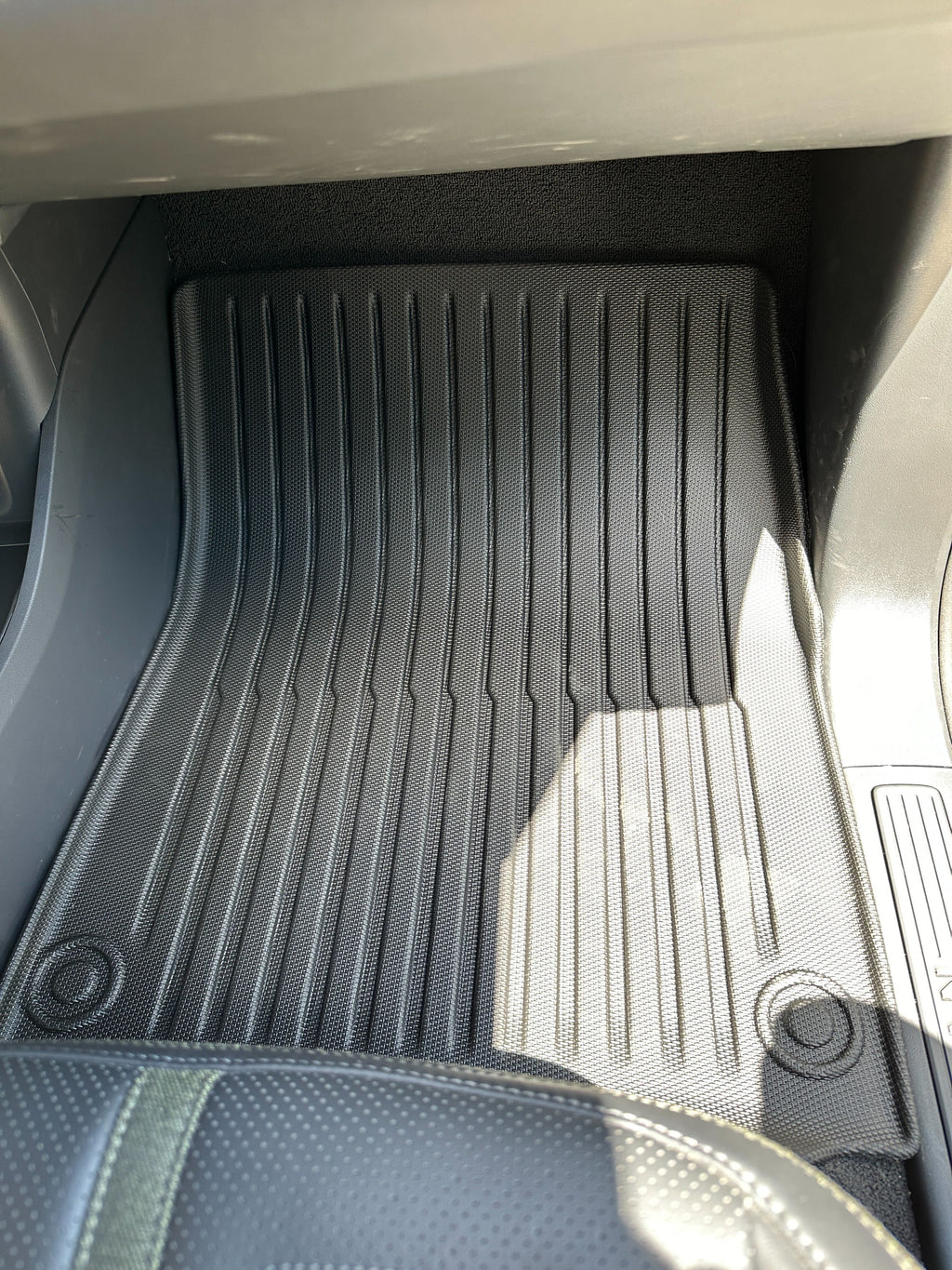 Evannex Floor Mats for Rivian R1T