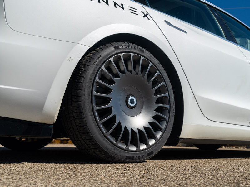 19″ RAZOR V2 Tesla Model 3 Wheel and Tire Package up to 2024