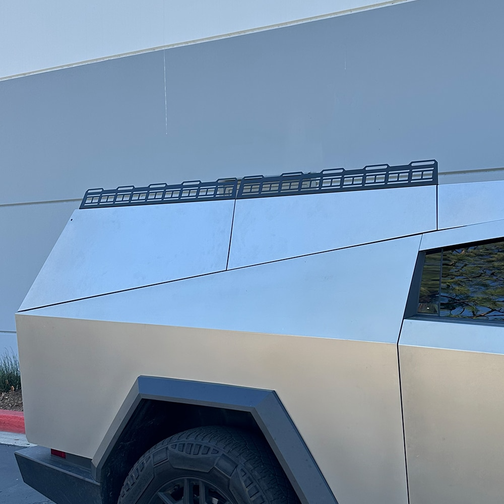 TESLA Cybertruck 24+ Top Work Edge panel Set (2pcs)