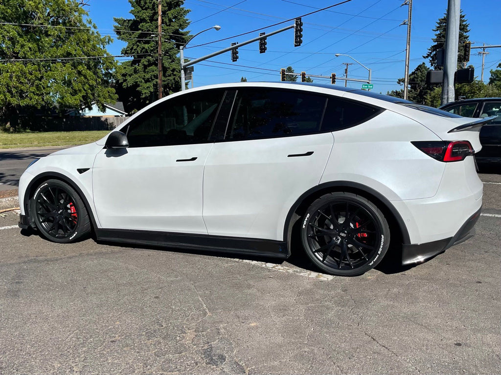 MAIER Carbon Fiber Side Skirt Extensions for Tesla Model Y