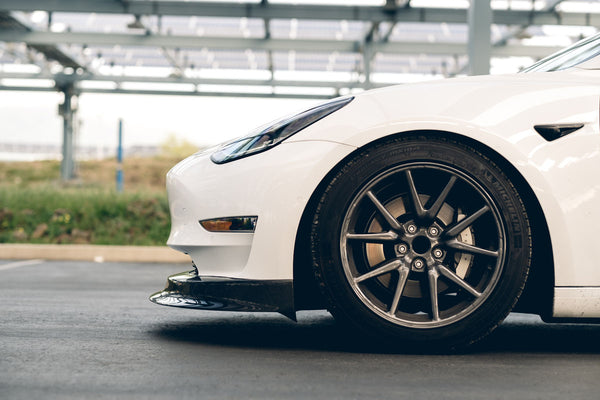 MAIER Carbon Fiber Front Spoiler Tesla Model 3 - Black Gel Coat