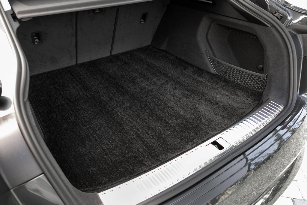 Luxe Floor Mats for Audi e-tron