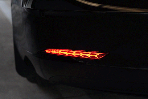 LED Powered Rear Reflector Upgrade for Tesla Model Y – EVANNEX ...