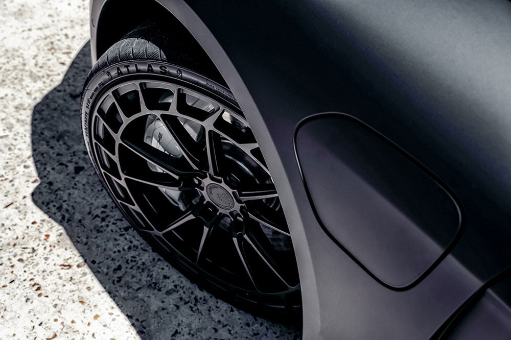 AVANT GARDE SRX01 in Matte Black for Porsche Taycan