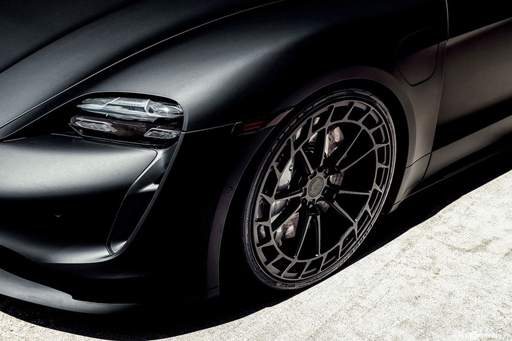 AVANT GARDE SRX01 in Matte Black for Porsche Taycan