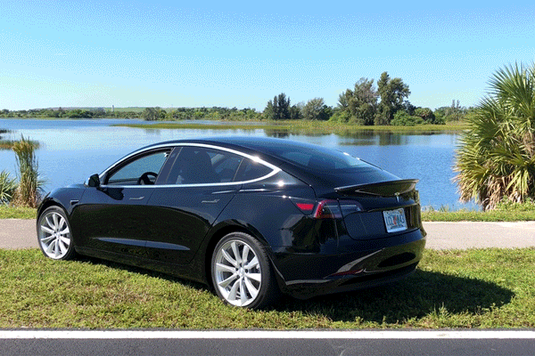 Trunk Lift: Pneumatic Trunk Supports for Tesla Model 3